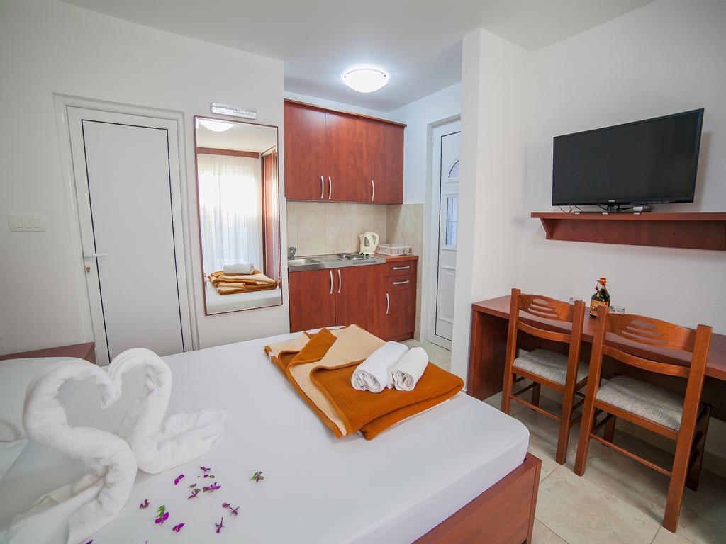 Guest House 4M Petrovac Room photo